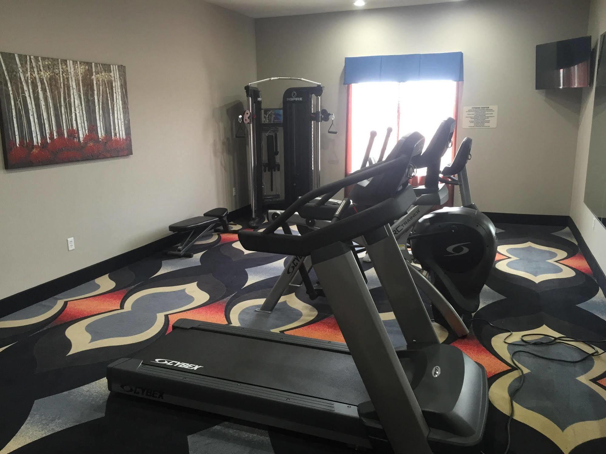 Mainstay Suites Одеса Екстериор снимка